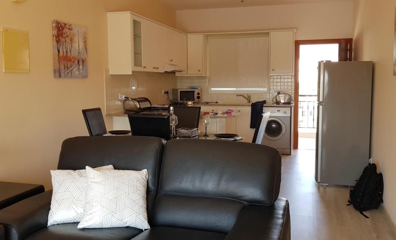 Petras Cozy Nest, 1-Bedroom Apt., Paphos-Universal エクステリア 写真