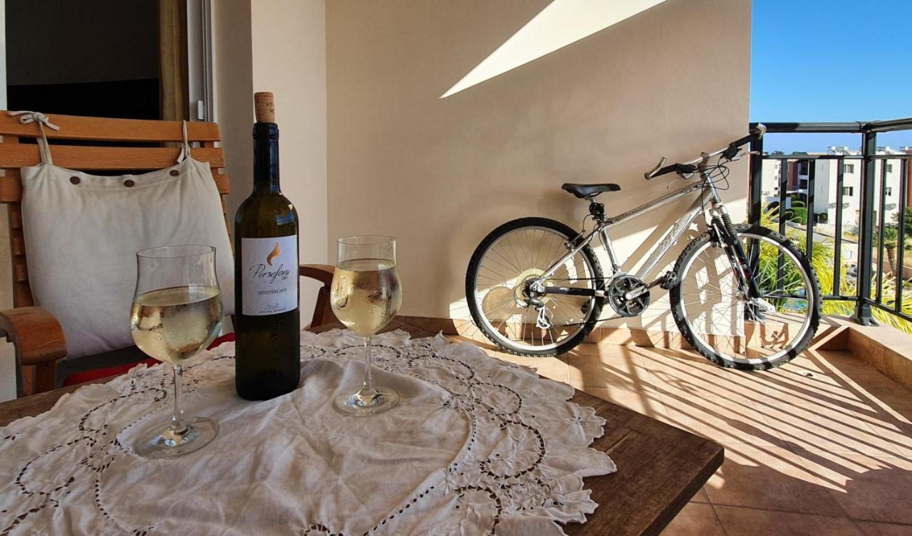 Petras Cozy Nest, 1-Bedroom Apt., Paphos-Universal エクステリア 写真
