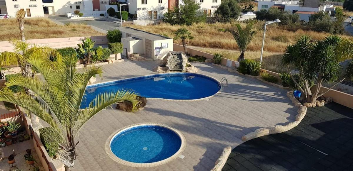 Petras Cozy Nest, 1-Bedroom Apt., Paphos-Universal エクステリア 写真